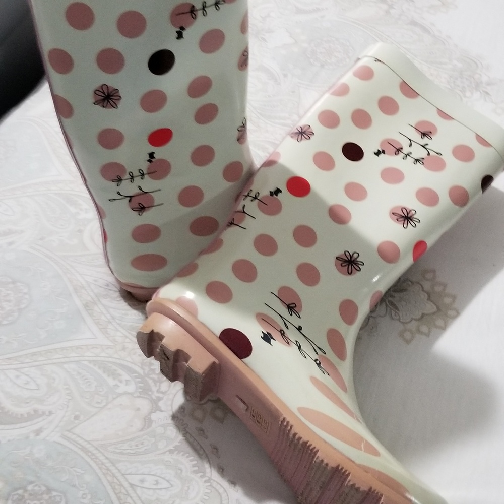 Women's super cute rain boots